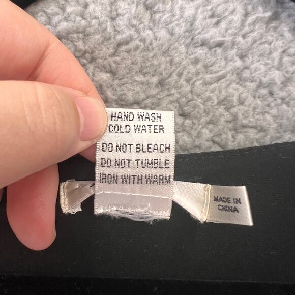 Feratelli Blouse M Women’s Too Black Paint Splatter Graphic Lagenlook Abstract - Picture 10 of 10